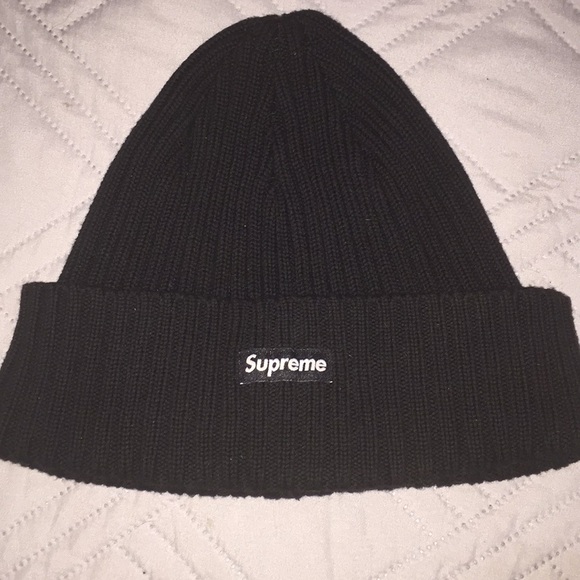 supreme ribbed beanie